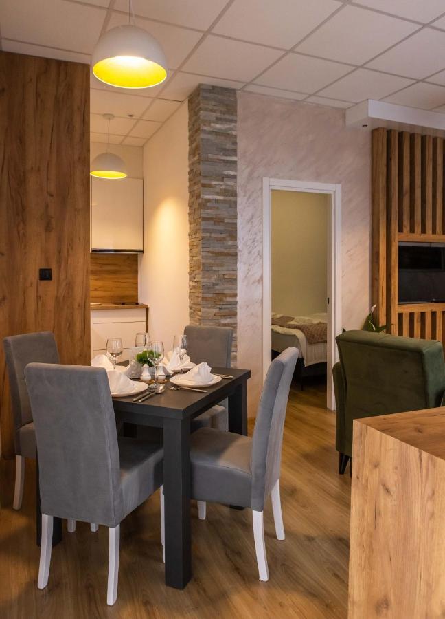 Rubikon Free Parking Apartmani Dusanovac Bagian luar foto